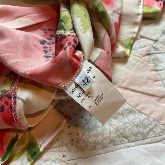 dolce and gabbana rare d&g pink and white floral silk collared button up size 42 - Picture 6 of 8